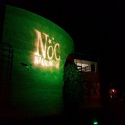 Uczniowie klas dziennikarskich wzięli udział w Nocy Naukowców na WNPiD UAM
