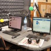Powiększ zdjęcie Studio emisyjne