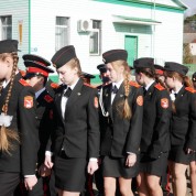 Powiększ zdjęcie Kadetki i kadeci ze szkoły wojskowej im. Feldmarszałka Michaiła Kutuzowa
