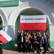 Powiększ zdjęcie Rozpoczęcie XI Marszu Pamięci na stacji kolejowej w Gniezdowie